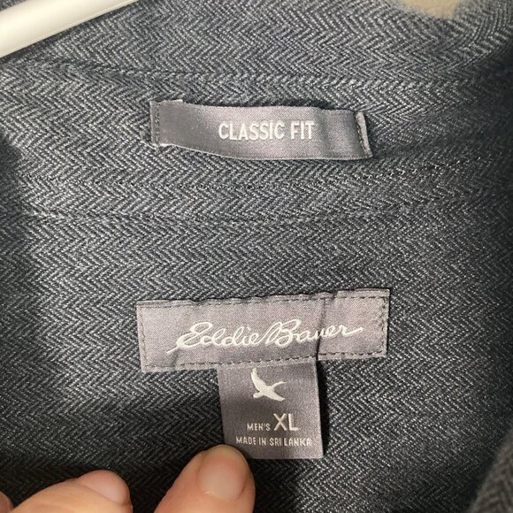 Mens Eddie Bauer Long Sleeve Button Classic Fit Brushed Cotton Shirt Charcoal XL - Picture 5 of 6